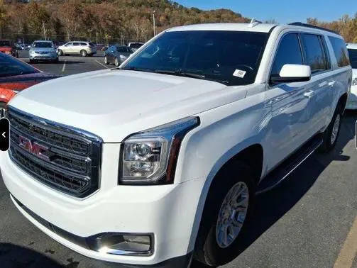 2019 GMC Yukon XL SLT 4WD photo