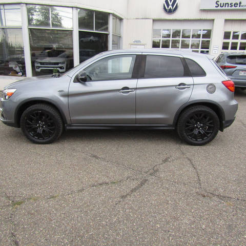 2018 Mitsubishi Outlander Sport LE 2.0 4WD photo