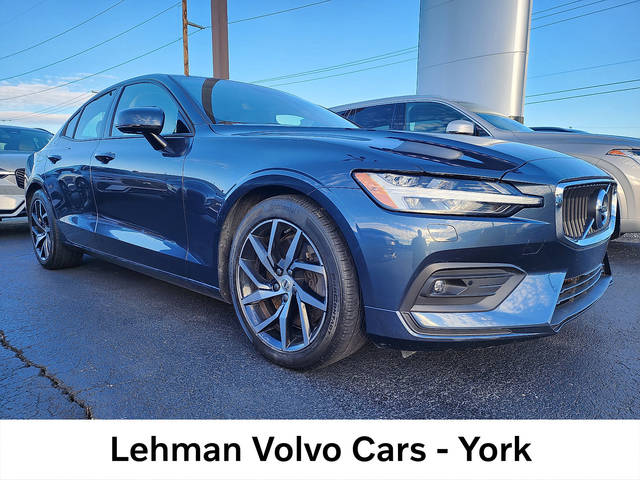 2019 Volvo S60 Momentum AWD photo