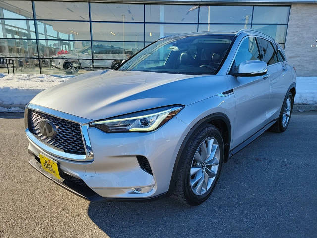 2019 Infiniti QX50 LUXE AWD photo