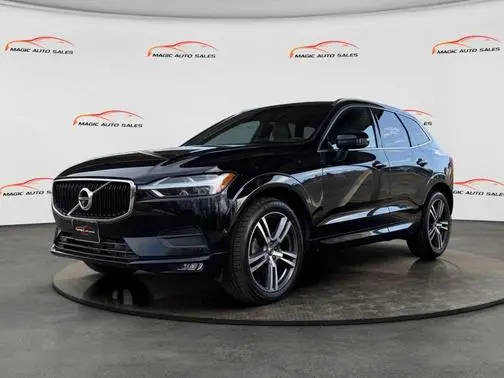 2019 Volvo XC60 Momentum AWD photo