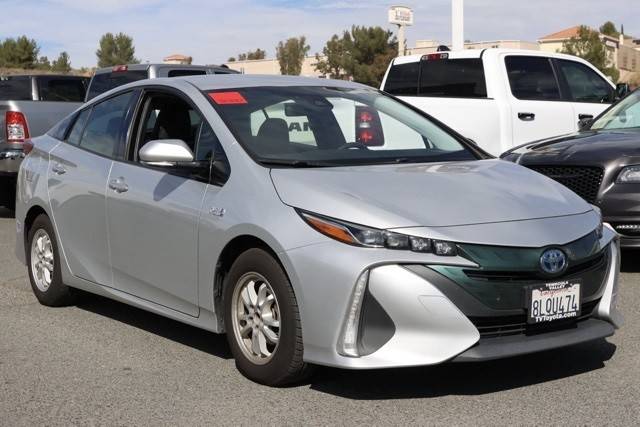 2019 Toyota Prius Prime Premium FWD photo