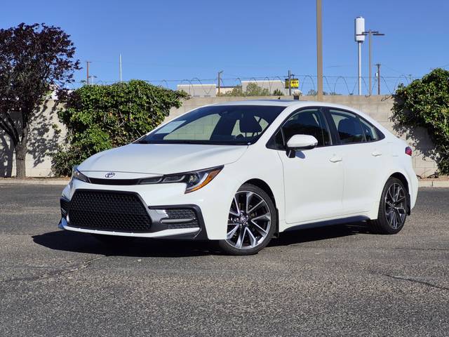2020 Toyota Corolla SE FWD photo