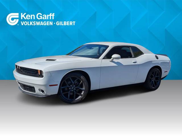 2019 Dodge Challenger SXT RWD photo