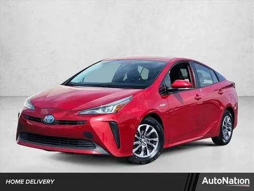2019 Toyota Prius XLE FWD photo