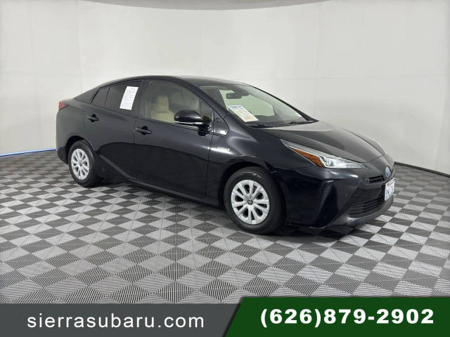 2019 Toyota Prius LE FWD photo