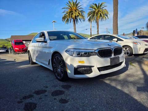 2019 BMW 5 Series 530e iPerformance RWD photo