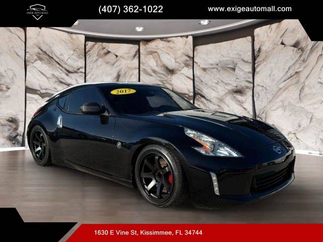 2017 Nissan 370Z Sport Tech RWD photo