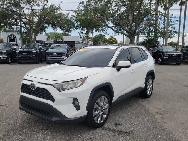 2019 Toyota RAV4 XLE Premium FWD photo