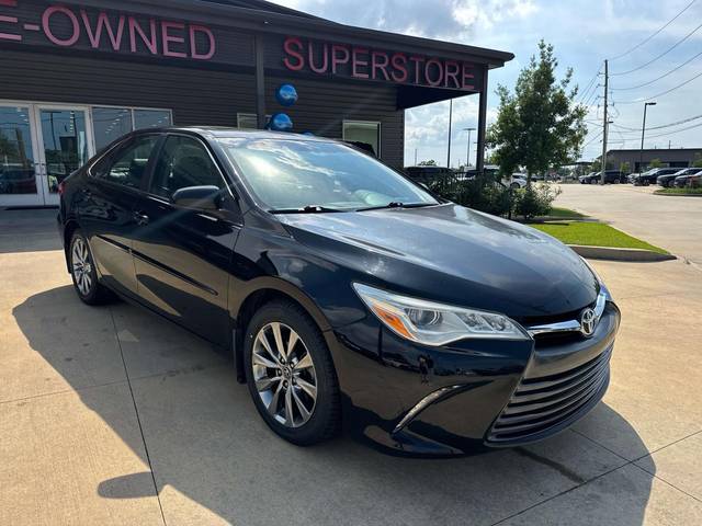 2015 Toyota Camry XLE FWD photo