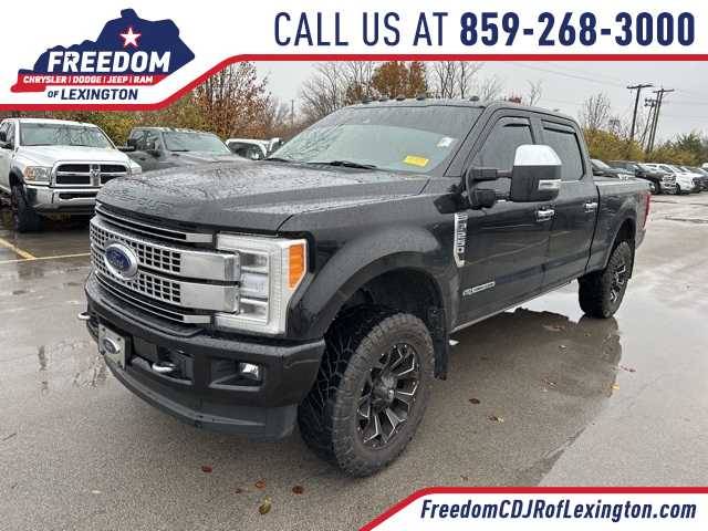 2019 Ford F-250 Super Duty Platinum 4WD photo