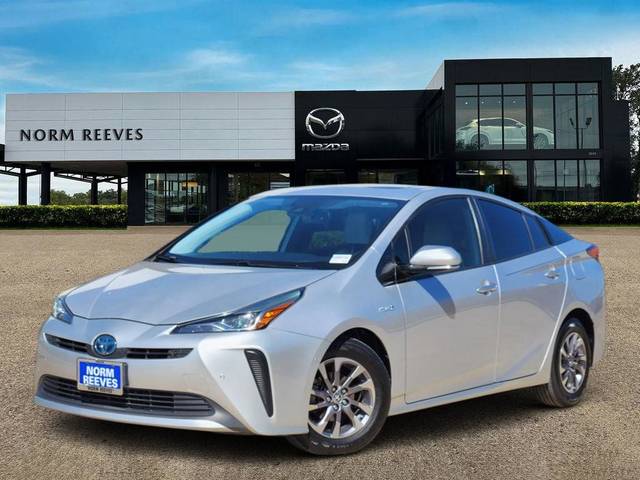 2019 Toyota Prius XLE FWD photo