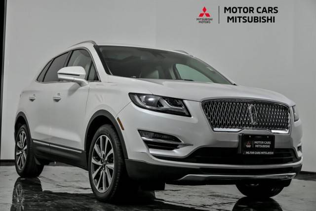 2019 Lincoln MKC Reserve AWD photo