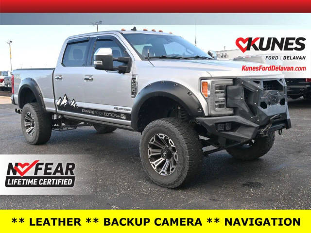 2019 Ford F-250 Super Duty Platinum 4WD photo
