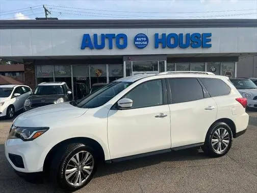 2018 Nissan Pathfinder SV 4WD photo