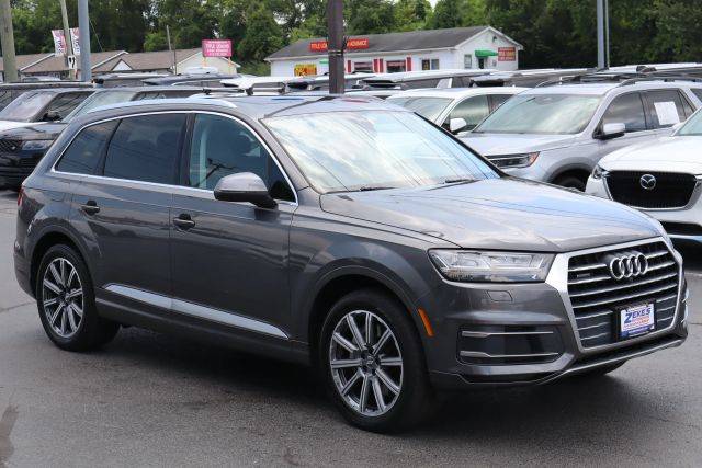 2019 Audi Q7 Premium Plus AWD photo
