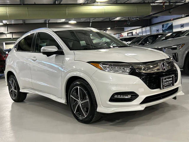 2019 Honda HR-V Touring AWD photo