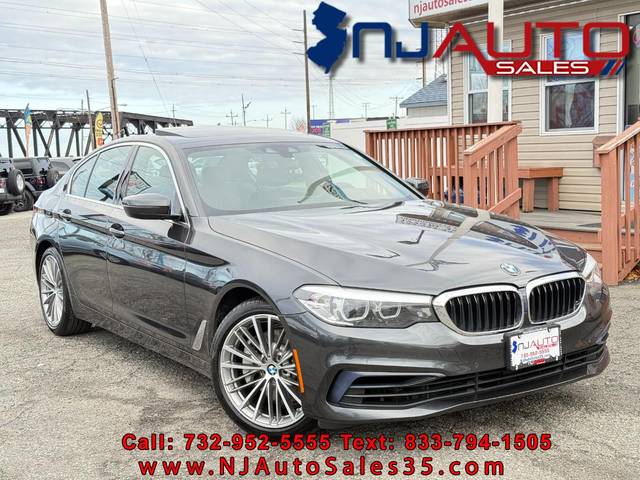 2019 BMW 5 Series 530i xDrive AWD photo