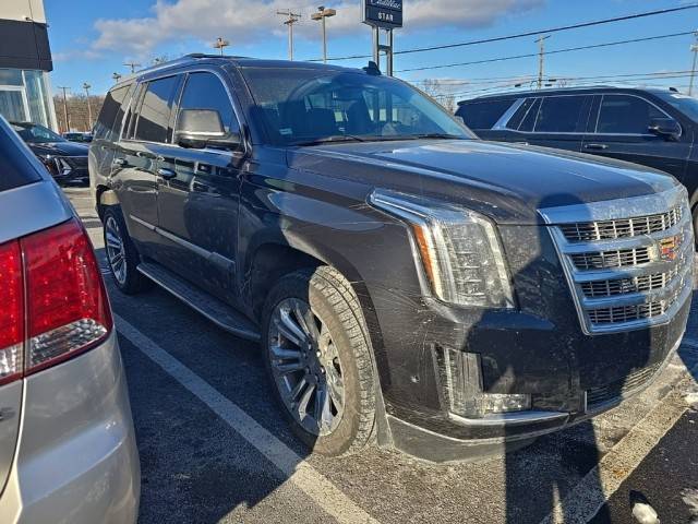 2019 Cadillac Escalade Luxury 4WD photo