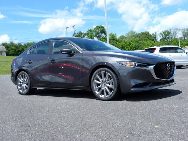 2019 Mazda 3 w/Preferred Pkg FWD photo