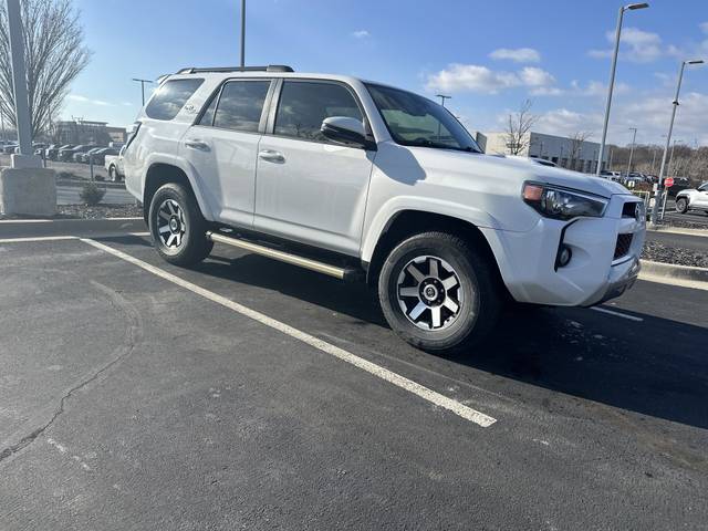 2019 Toyota 4Runner TRD Off Road Premium 4WD photo