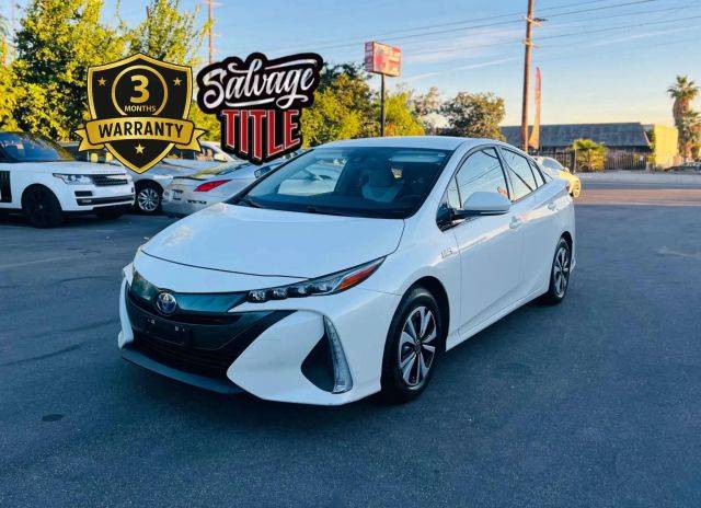 2019 Toyota Prius Prime Plus FWD photo