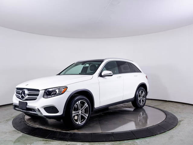 2016 Mercedes-Benz GLC-Class GLC 300 AWD photo