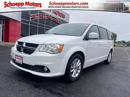 2018 Dodge Grand Caravan SXT FWD photo