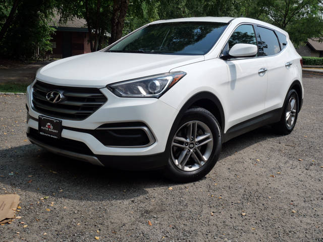 2018 Hyundai Santa Fe Sport 2.4L FWD photo