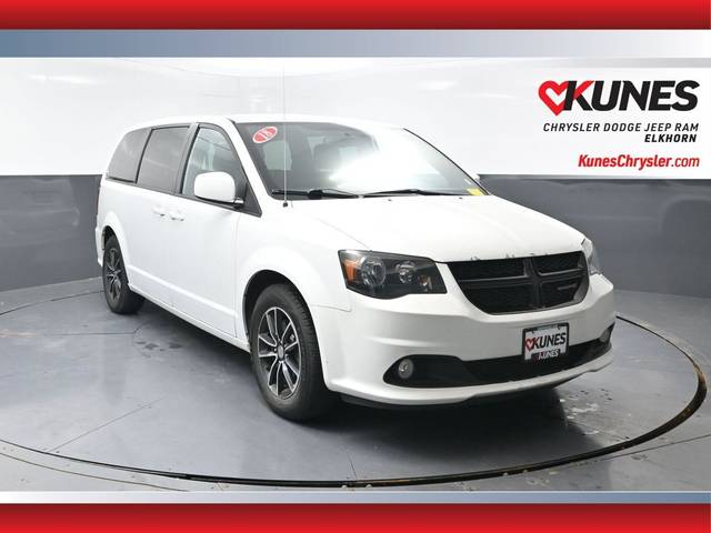 2018 Dodge Grand Caravan SE Plus FWD photo