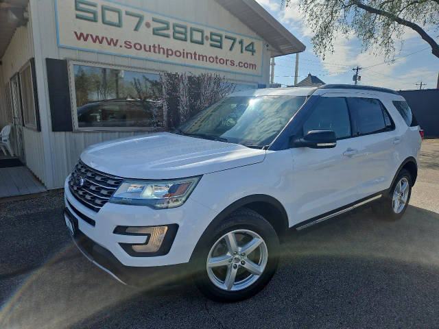 2016 Ford Explorer XLT 4WD photo