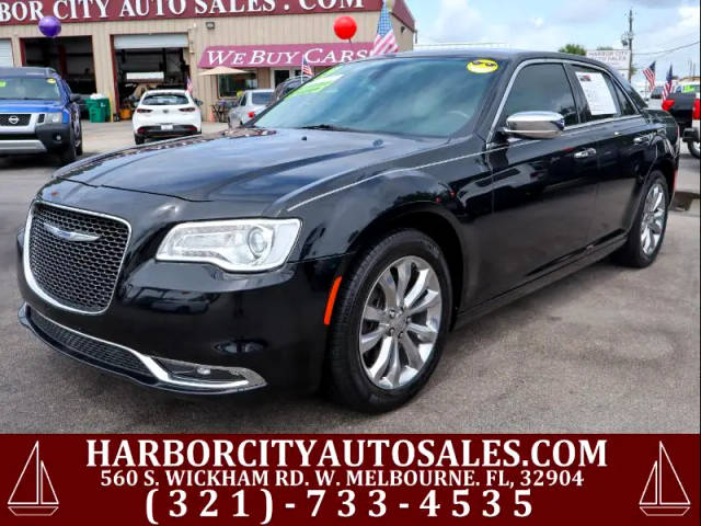 2019 Chrysler 300 Limited AWD photo