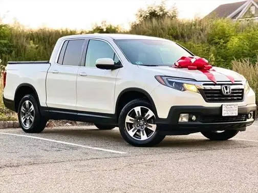 2019 Honda Ridgeline RTL AWD photo