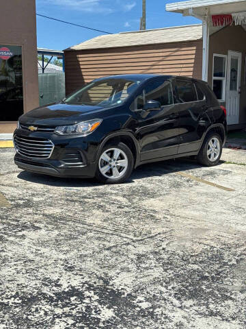 2019 Chevrolet Trax LS FWD photo
