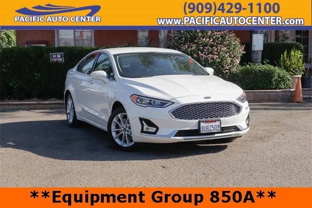 2019 Ford Fusion Energi Titanium FWD photo