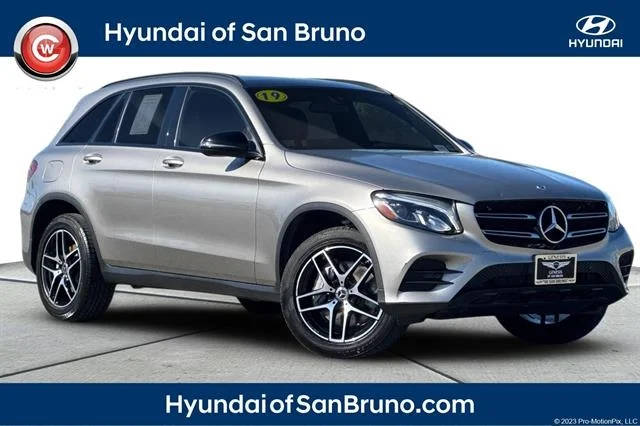 2019 Mercedes-Benz GLC-Class GLC 300 AWD photo