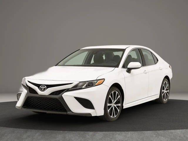 2019 Toyota Camry SE FWD photo