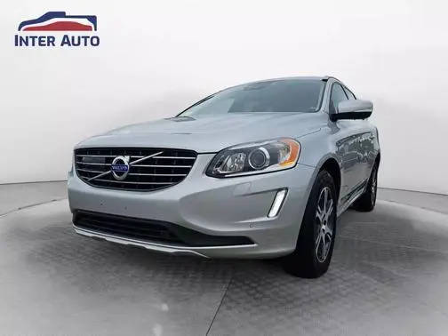 2015 Volvo XC60 T6 Drive-E Platinum FWD photo