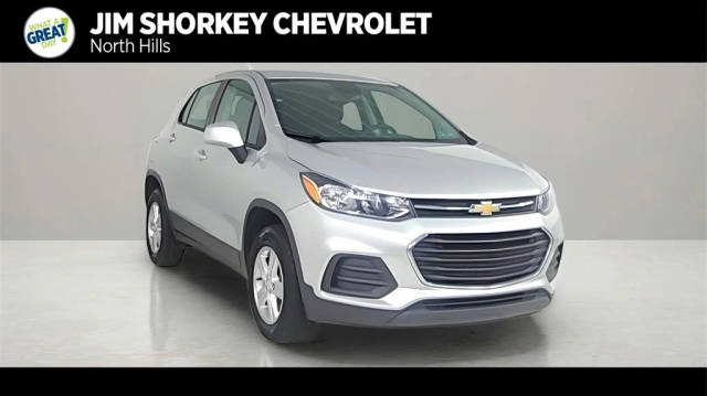 2019 Chevrolet Trax LS AWD photo