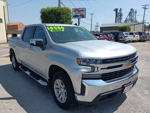 2019 Chevrolet Silverado 1500 LT 4WD photo