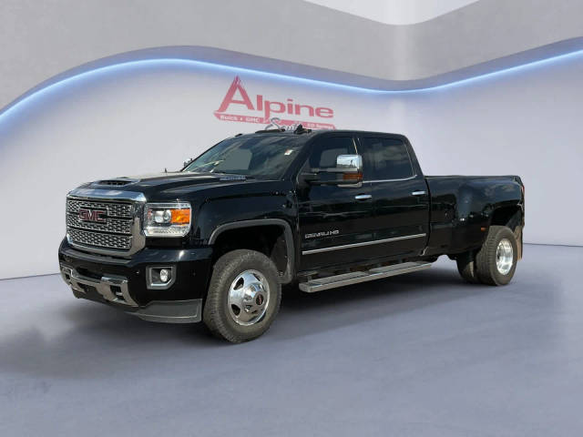 2019 GMC Sierra 3500HD Denali 4WD photo