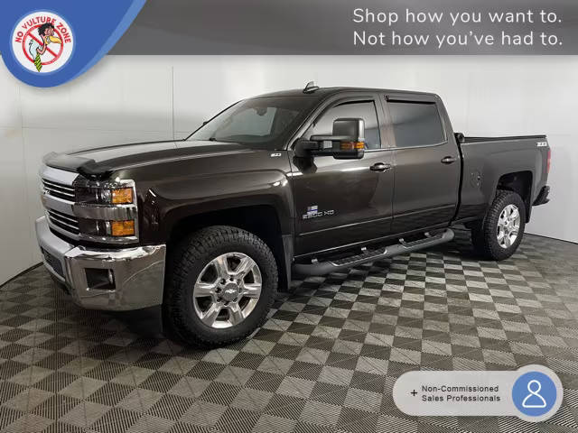 2018 Chevrolet Silverado 2500HD LT 4WD photo