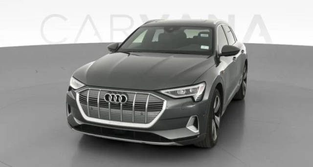 2019 Audi e-tron Prestige AWD photo