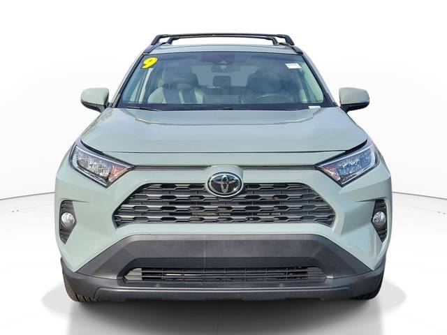2019 Toyota RAV4 XLE Premium FWD photo