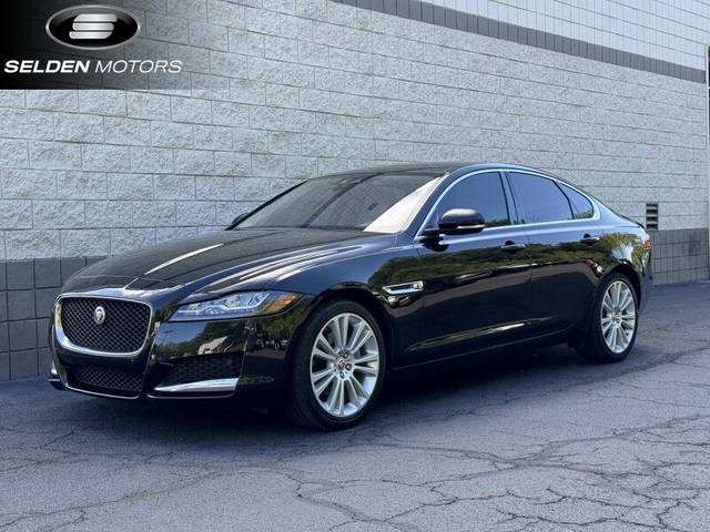 2020 Jaguar XF 25t Premium RWD photo