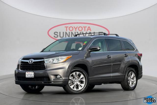 2015 Toyota Highlander XLE FWD photo