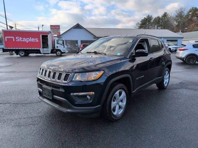 2019 Jeep Compass Latitude 4WD photo