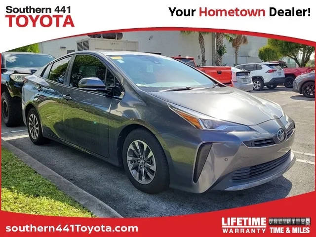 2019 Toyota Prius Limited FWD photo