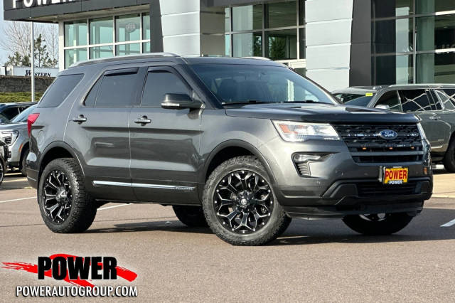2018 Ford Explorer XLT 4WD photo