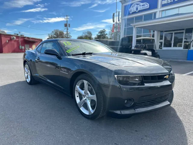 2015 Chevrolet Camaro LT RWD photo